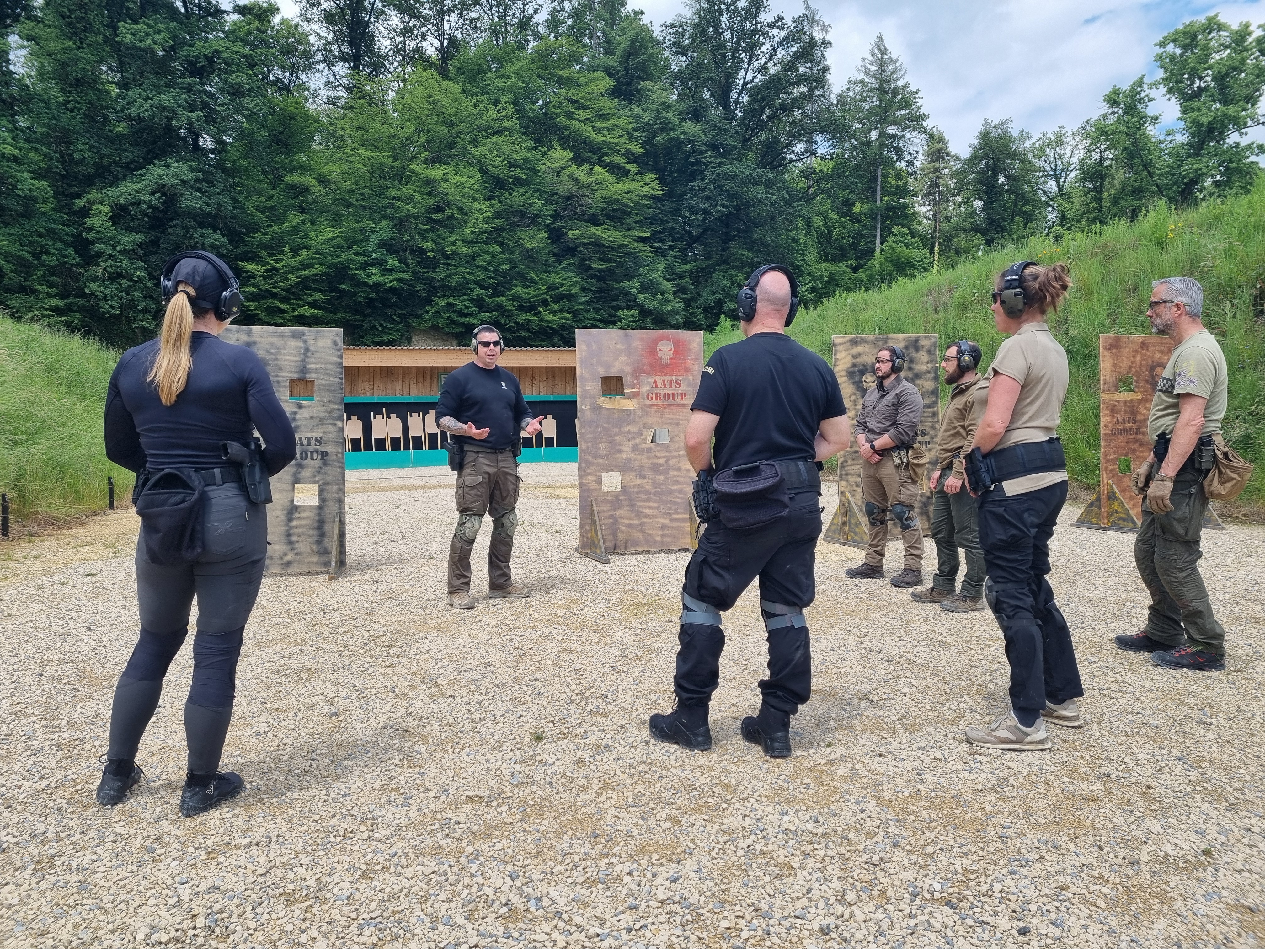 Verteidigungsschiessen Pistole Basic
