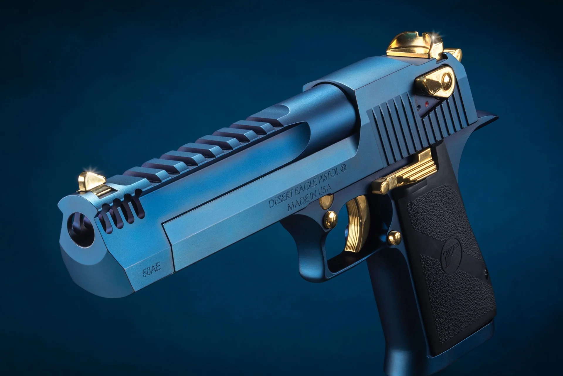 Pistole Magnum Research Desert Eagle Mark XIX 6" .50 AE - Carbo Blue — Bild 2