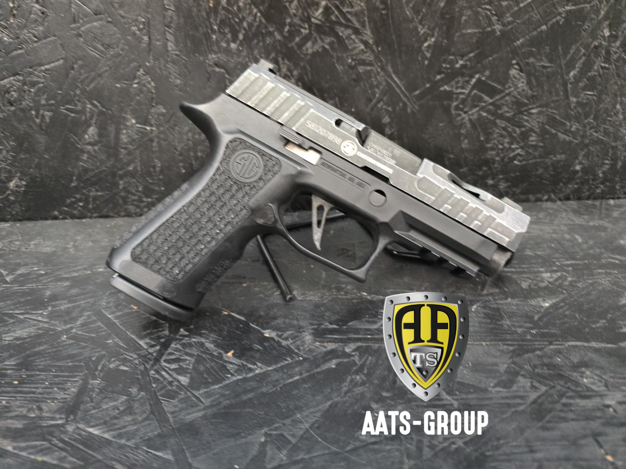 OCCASION Pistole SIG SAUER P320-XCOMPACT SPECTRE 9mm Para - Zustand neuwertig — Bild 2